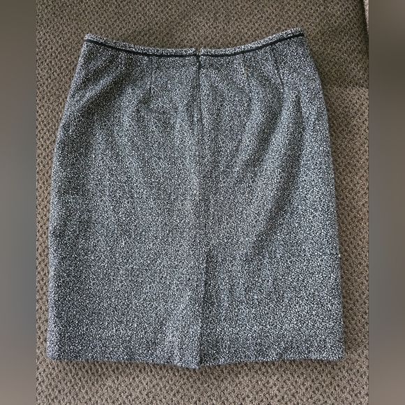 Calvin klein Skirt Tweed Womens Gray Pencil Back Slit Kneel Length Size 6P - Picture 7 of 10